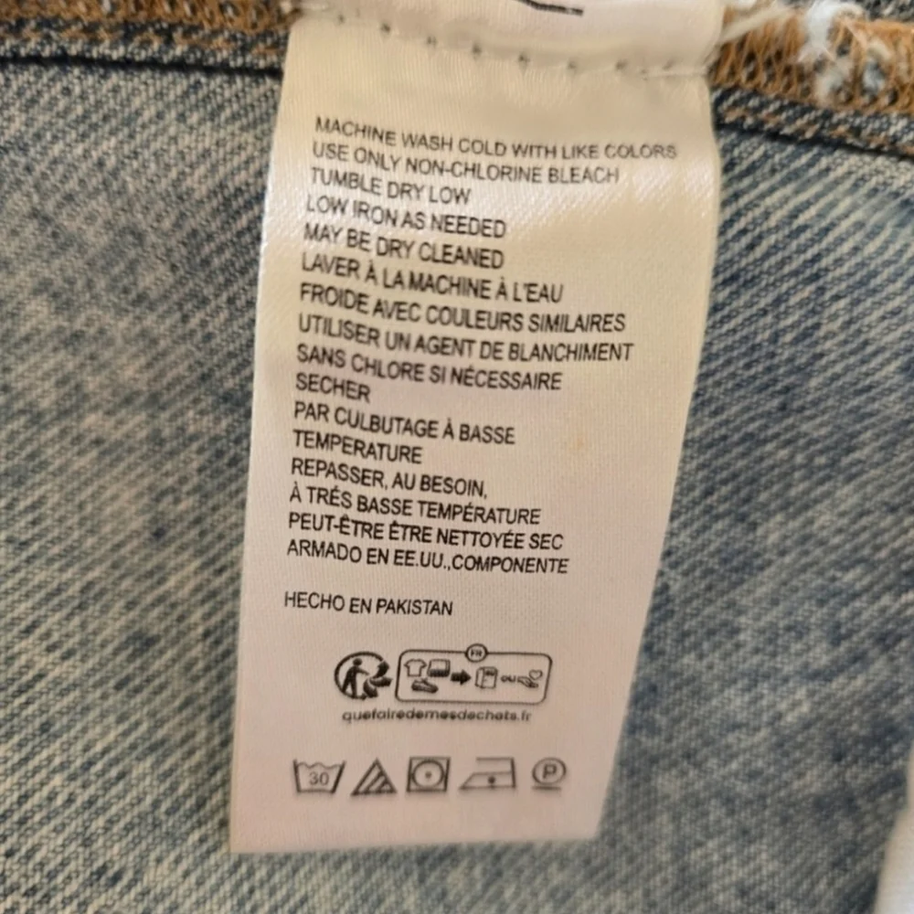 NWT Anthropologie Pilcro Pitched Micro Denim Shorts, Size 29 - Picture 13 of 13